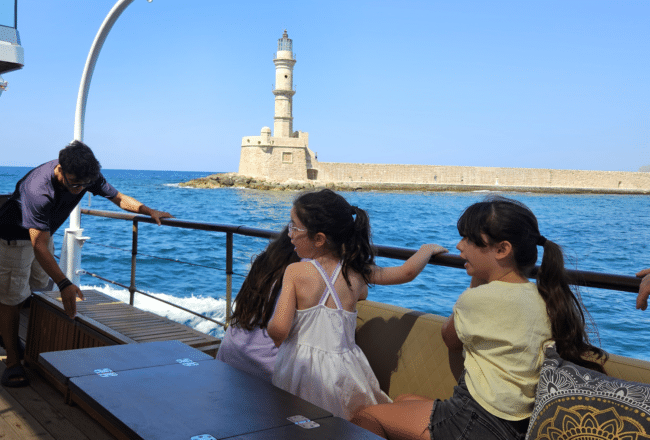 הפלגה בחופי כרתים - חאניה