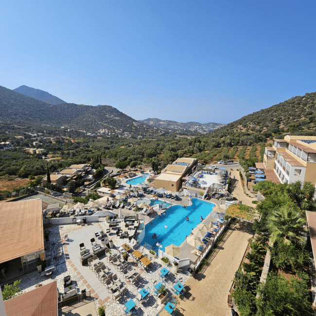 מלון Filion Suites Resort & Spa - מושלם לילדים