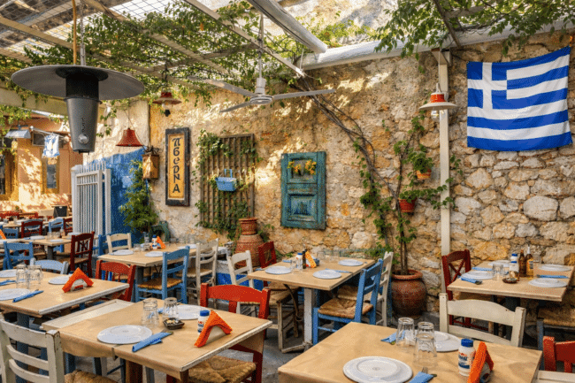 טברנה יוונית