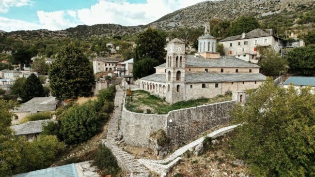 כנסיית אבן באפירוס