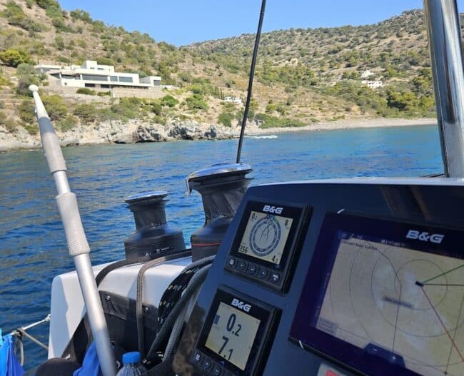 שייט ביוון בקטמרן