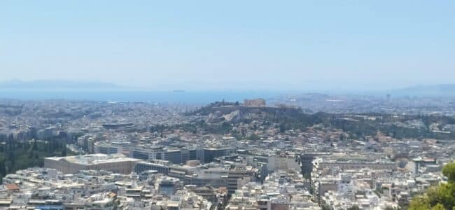 המראה מגבעת ליקאביטוס. עד האקרופוליס והים. תמונה: יואב אבני